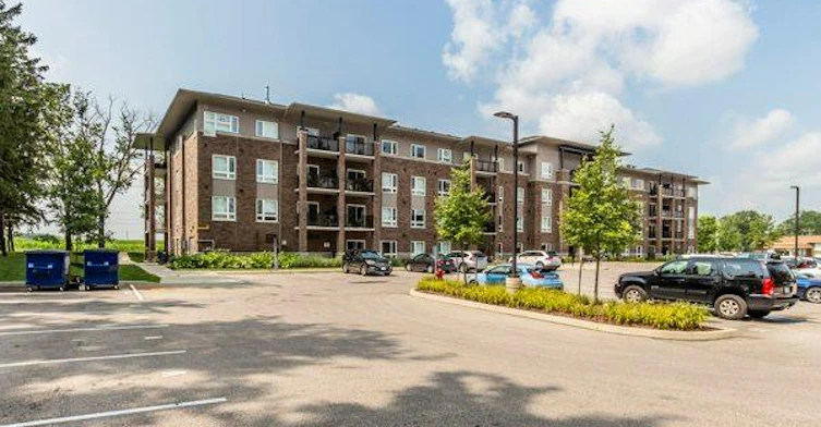304-456 Lorne Avenue, Stratford, ON, N5A 6S4 - 2