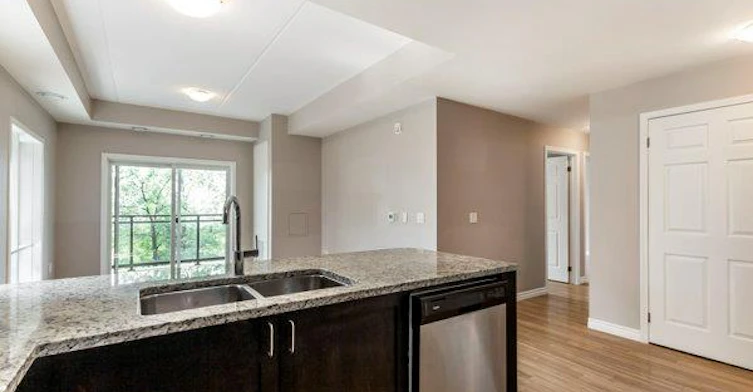 304-456 Lorne Avenue, Stratford, ON, N5A 6S4 - 10