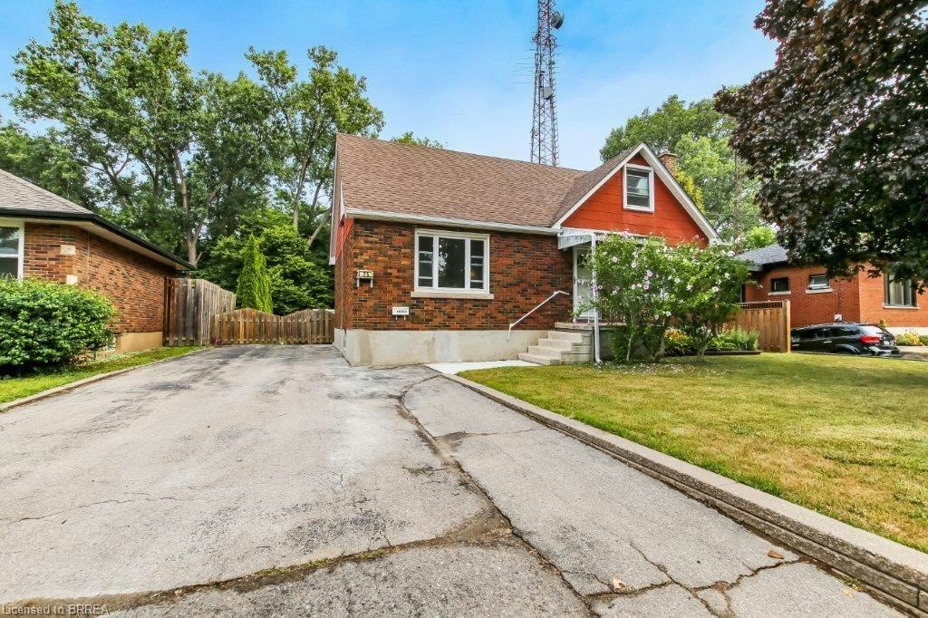 25 Henry Street, Brantford, ON, N3R 1Z9