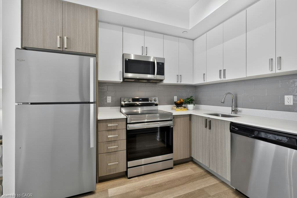 B202-5240 Dundas Street, Burlington, ON, L7M 0Y6 - 8