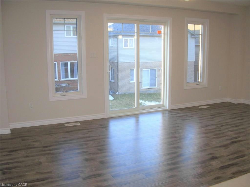 54 Eliza Avenue, Kitchener, ON, N2E 0C1 - 5