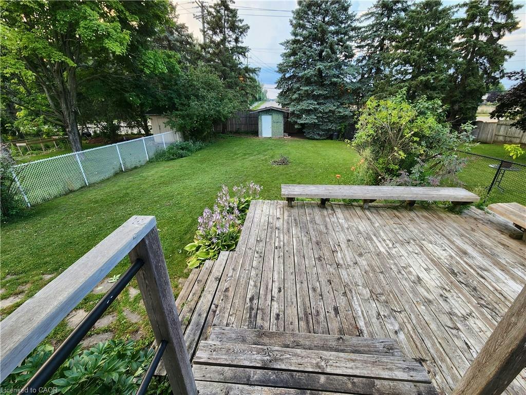 364 Lakeview Drive, Waterloo, ON, N2L 4Z6 - 6