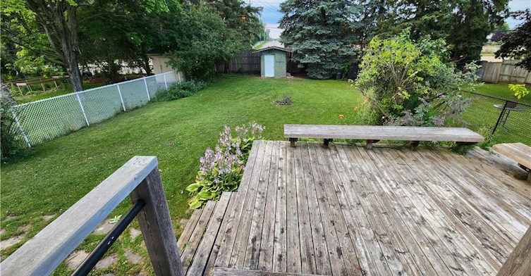 364 Lakeview Drive, Waterloo, ON, N2L 4Z6 - 6
