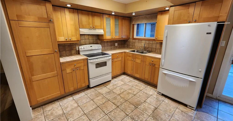 364 Lakeview Drive, Waterloo, ON, N2L 4Z6 - 13