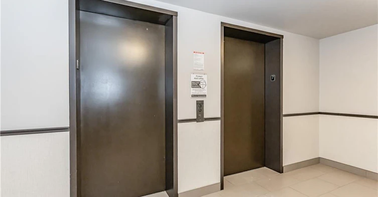 711-776 Laurelwood Drive, Waterloo, ON, N2V 0A8 - 19