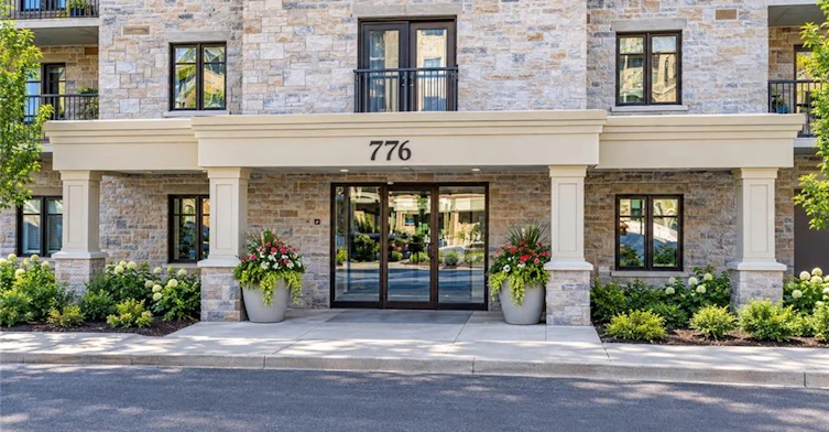711-776 Laurelwood Drive, Waterloo, ON, N2V 0A8 - 2