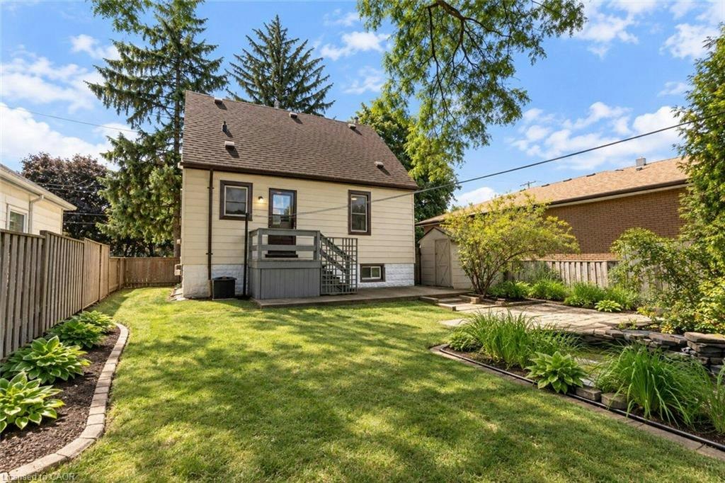 269 Queensdale Avenue E, Hamilton, ON, L9A 1L3