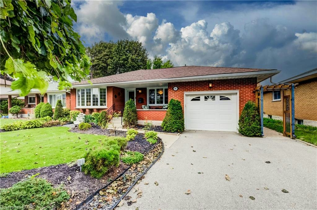54 Fairlawn Road, Kitchener, ON, N2C 1X9
