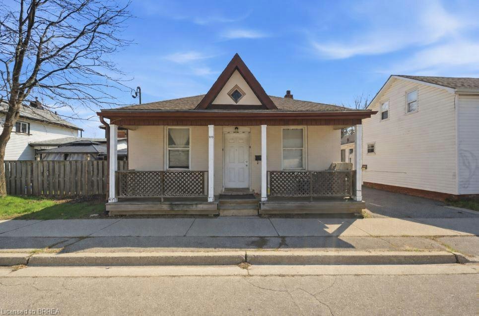 103 Queen Street, Brantford, ON, N3T 3C1