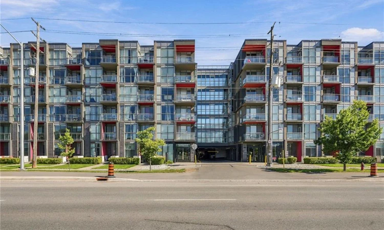310B-5240 Dundas Street