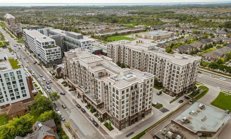 701-2486 Old Bronte Road