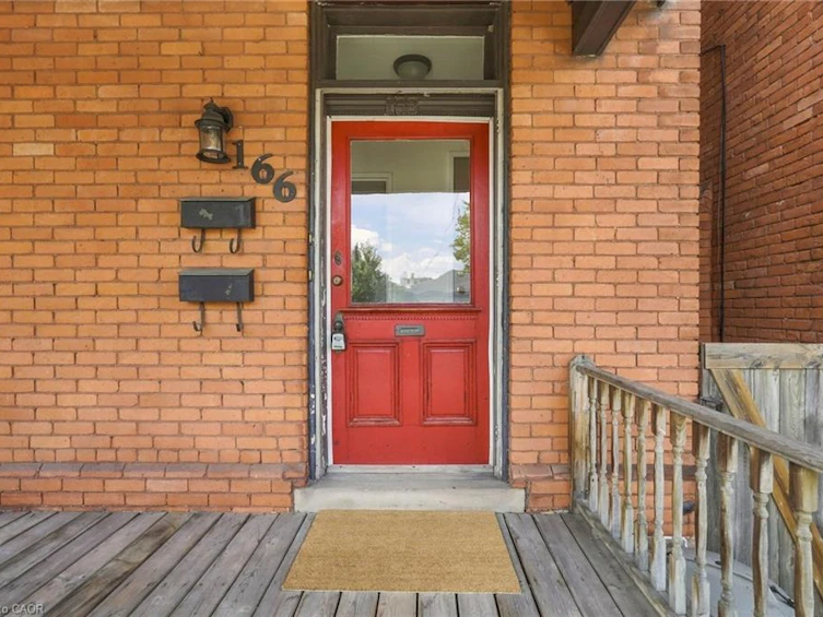 166 Emerald Street S, Hamilton, ON, L8N 2V7 - 2