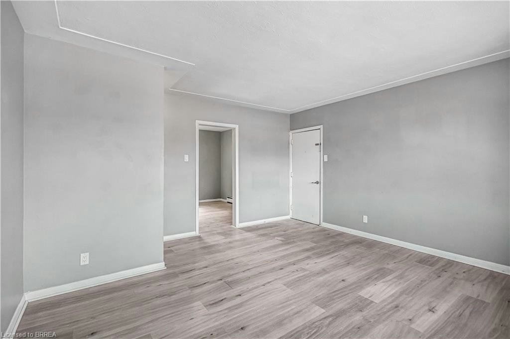 1887-1889 Wavell Street, London, ON, N5W 2E3 - 2