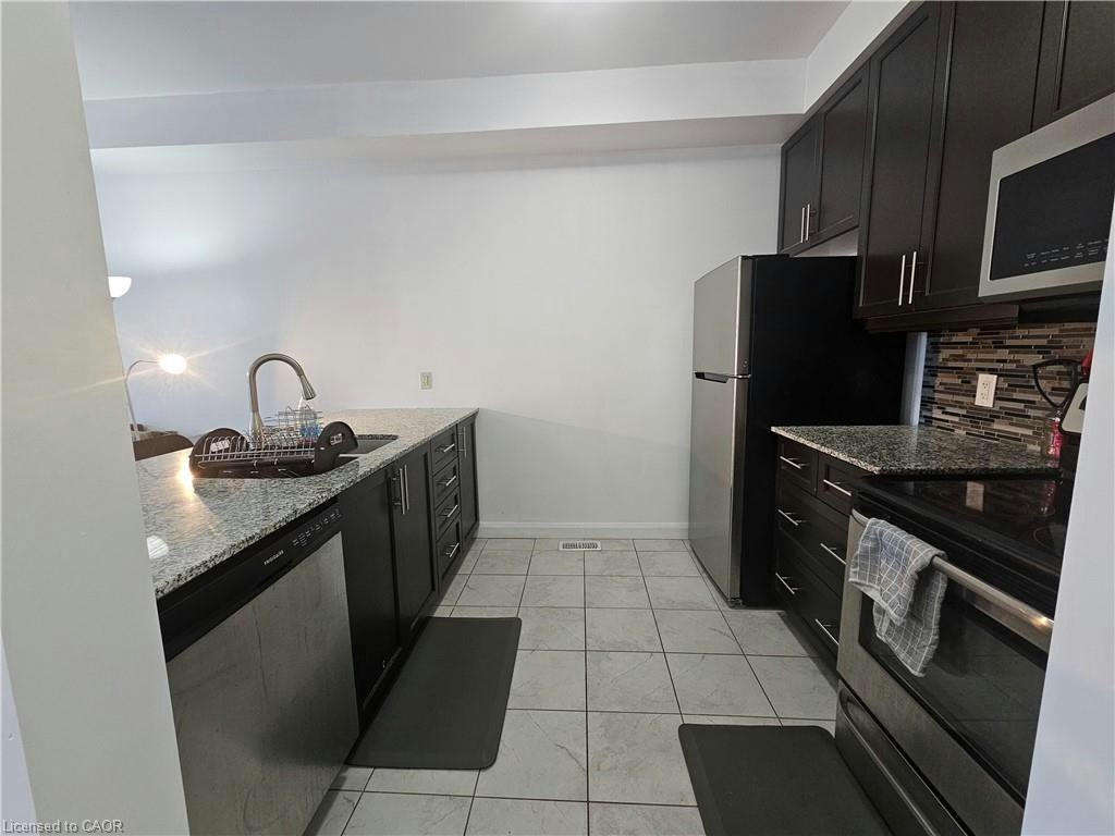 17-1169 Garner Road, Hamilton, ON, L9G 0G8 - 7