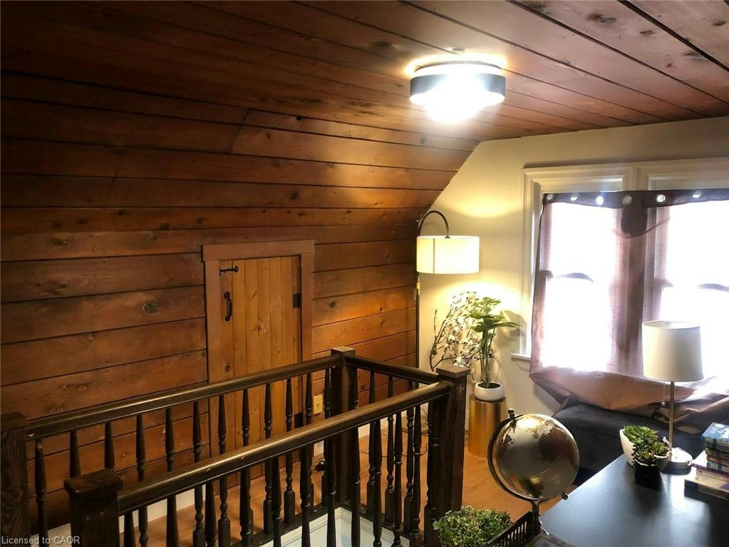 MAIN-10 Hume Street, London, ON, N5Z 2N8 - 11