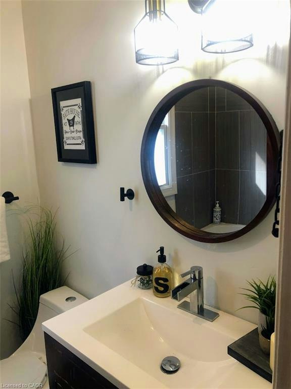 MAIN-10 Hume Street, London, ON, N5Z 2N8 - 7