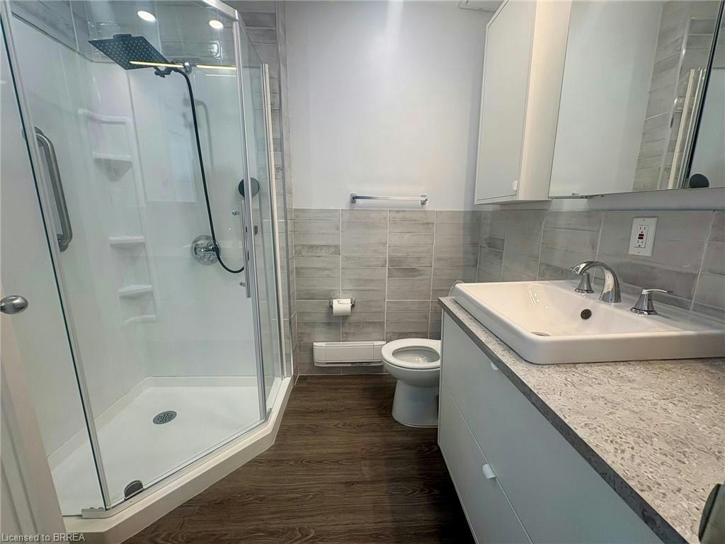 2 at Rear-130 Eagle Avenue, Brantford, ON, N3S 1Z5 - 6