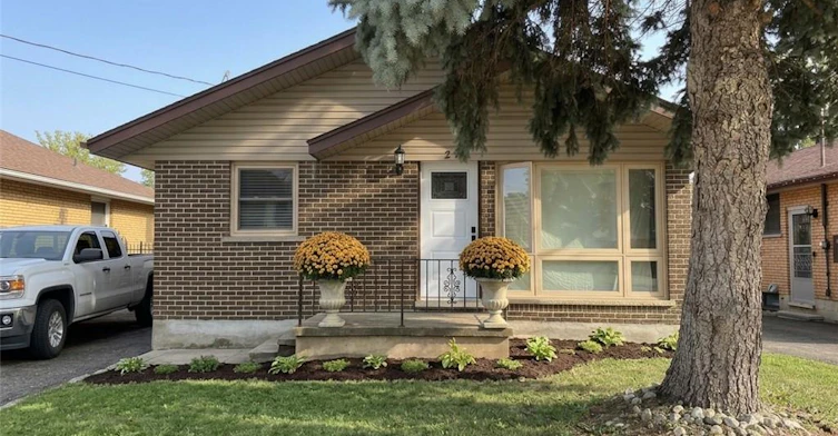 27 Winslow Drive, Kitchener, ON, N2M 3C9