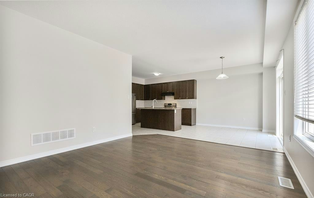 25 Munro Circle, Brantford, ON, N3T 0R1 - 15