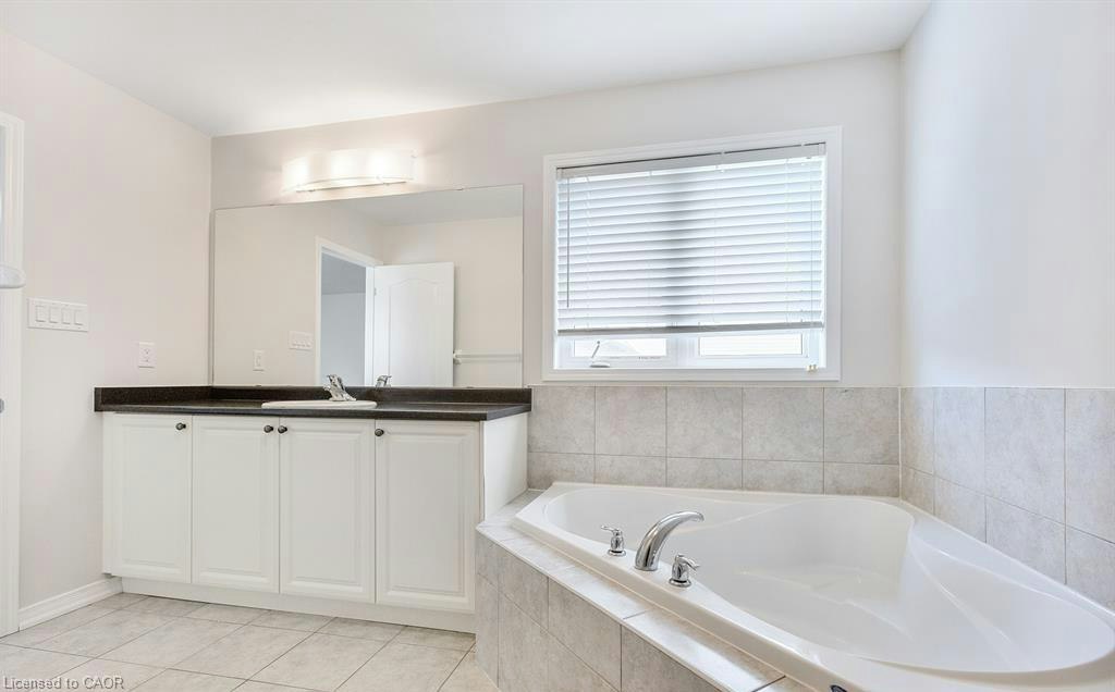 25 Munro Circle, Brantford, ON, N3T 0R1 - 20