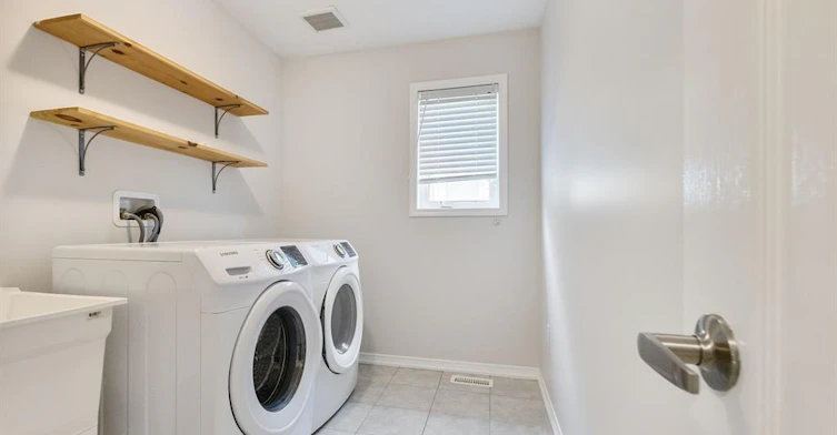 25 Munro Circle, Brantford, ON, N3T 0R1 - 22