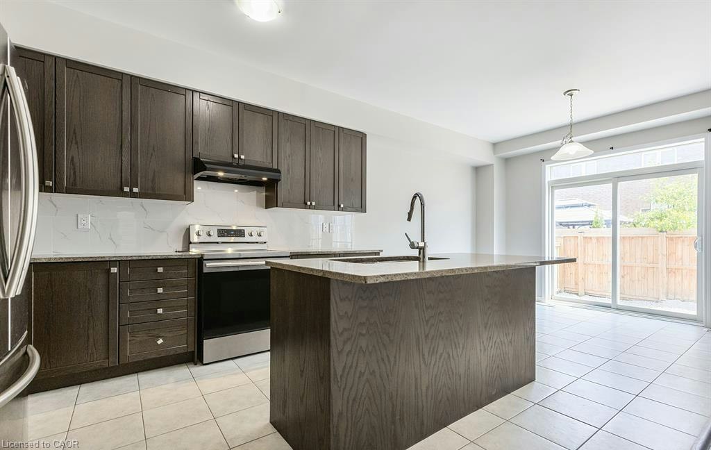 25 Munro Circle, Brantford, ON, N3T 0R1 - 10