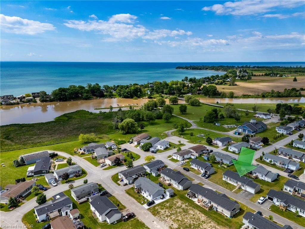 11 Hickory Hollow, Cayuga, ON, N0A 1P0