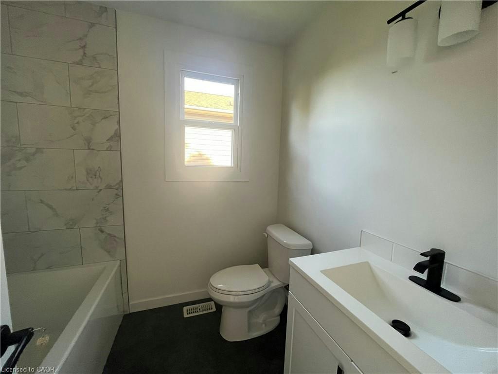 6316 Montrose Road, Niagara Falls, ON, L2H 1L6 - 8