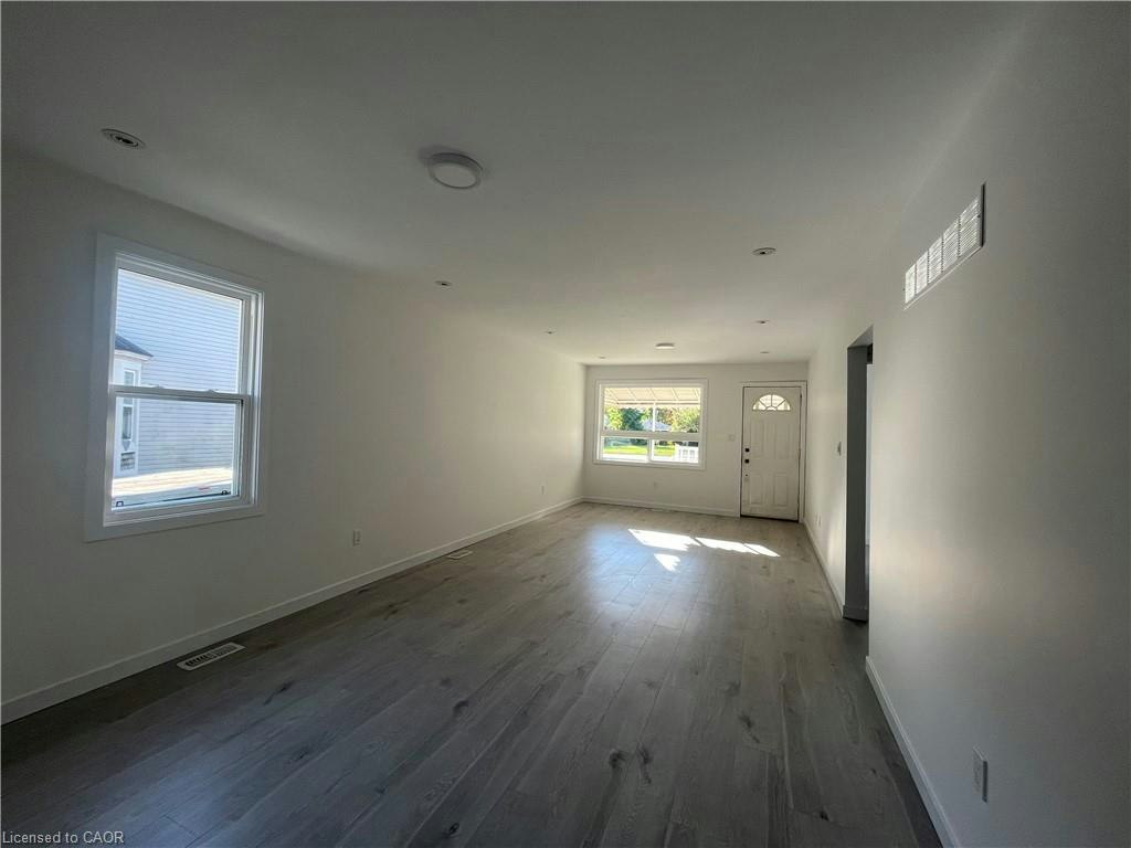 6316 Montrose Road, Niagara Falls, ON, L2H 1L6 - 3