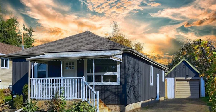 6316 Montrose Road, Niagara Falls, ON, L2H 1L6
