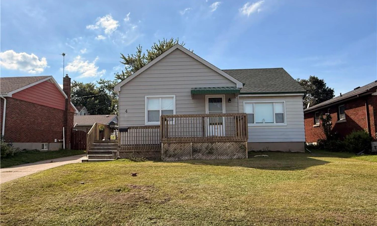 4 Conlon Crescent