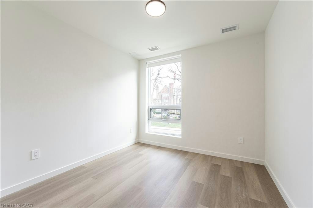 303-24 Union Street E, Waterloo, ON, N2J 1B7 - 24