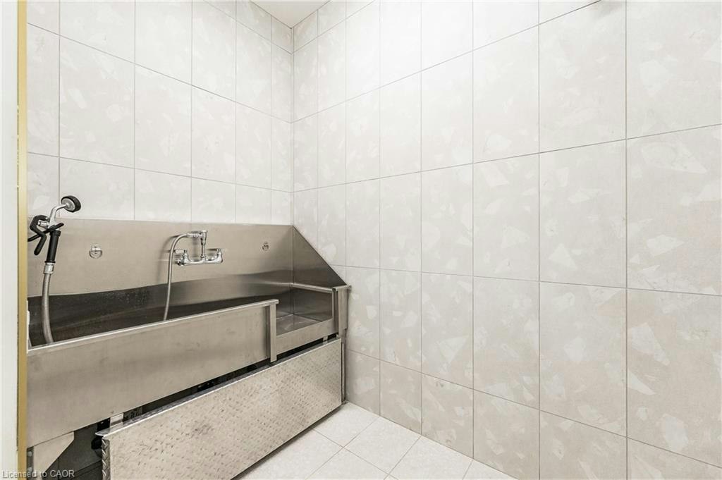 303-24 Union Street E, Waterloo, ON, N2J 1B7 - 35