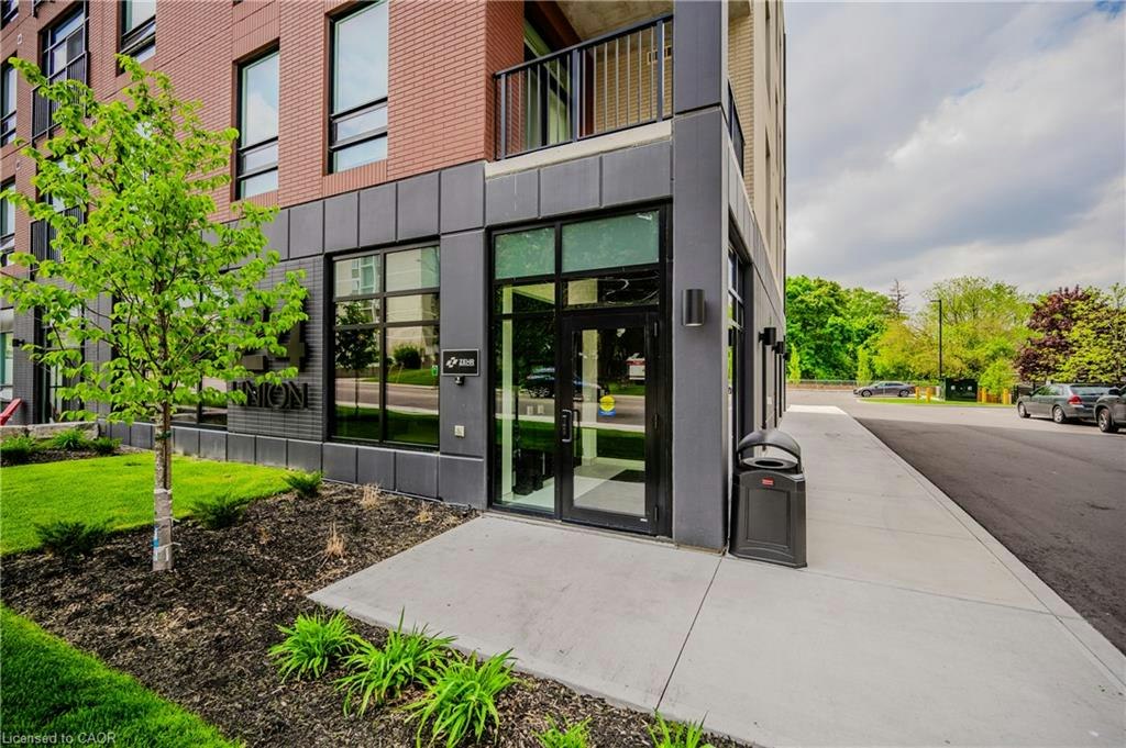 303-24 Union Street E, Waterloo, ON, N2J 1B7 - 4