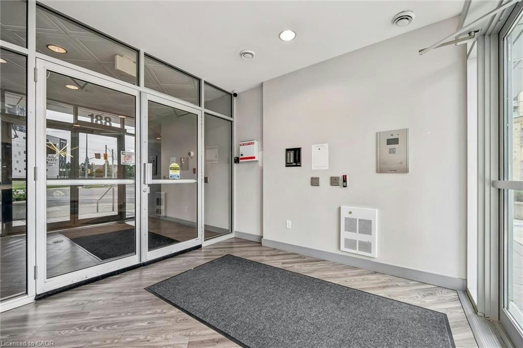 209-188 King Street S, Waterloo, ON, N2J 0C6 - 3