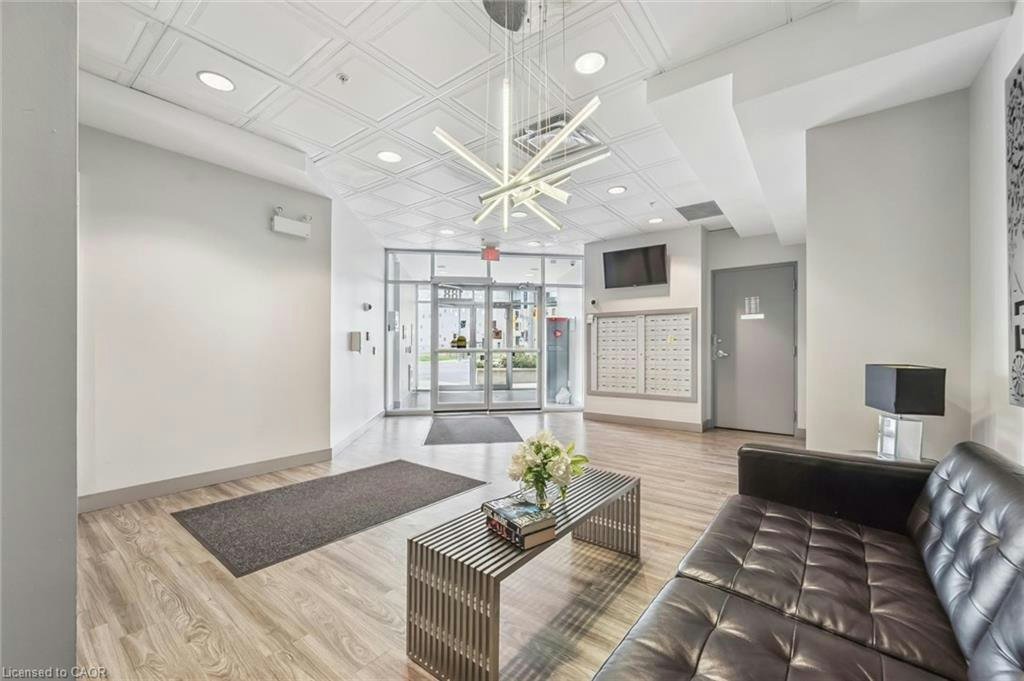 209-188 King Street S, Waterloo, ON, N2J 0C6 - 4