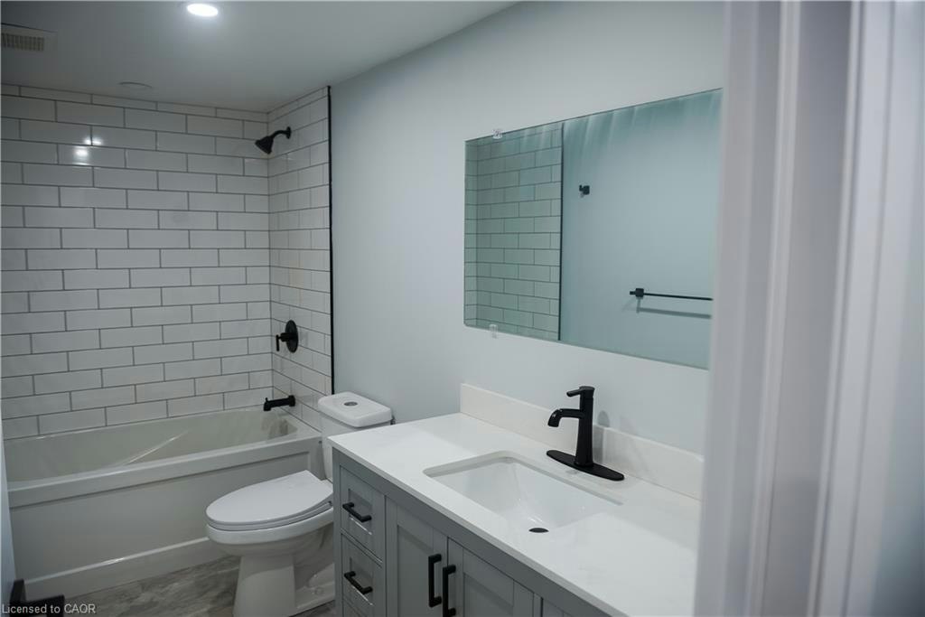 Lower Level-225 Aldercrest Avenue, Hamilton, ON, L9B 1L5 - 8