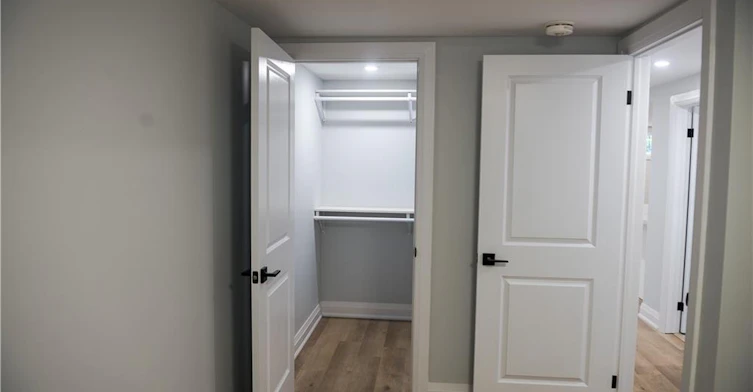 Lower Level-225 Aldercrest Avenue, Hamilton, ON, L9B 1L5 - 11