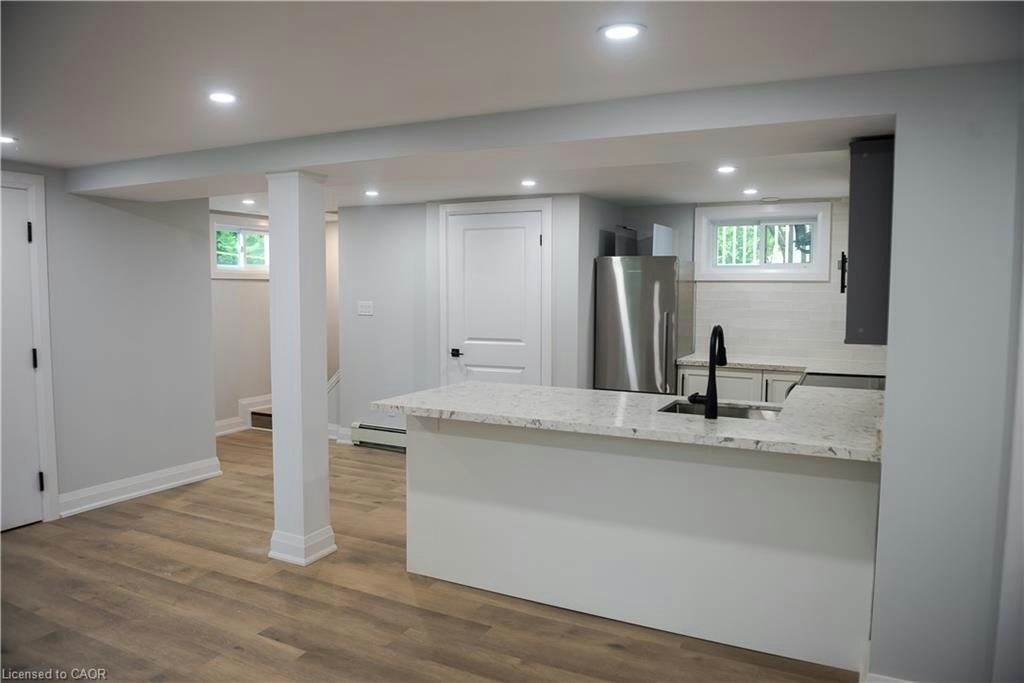 Lower Level-225 Aldercrest Avenue, Hamilton, ON, L9B 1L5 - 4