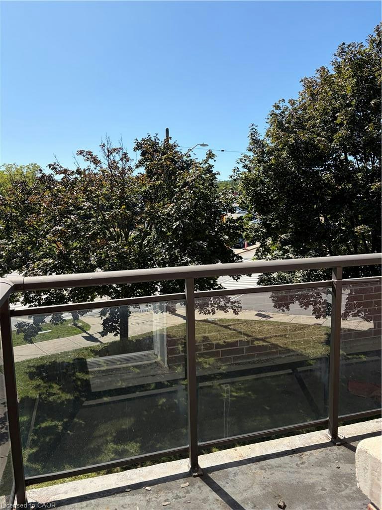 6-2 Grant Boulevard, Hamilton, ON, L9H 4L4 - 3