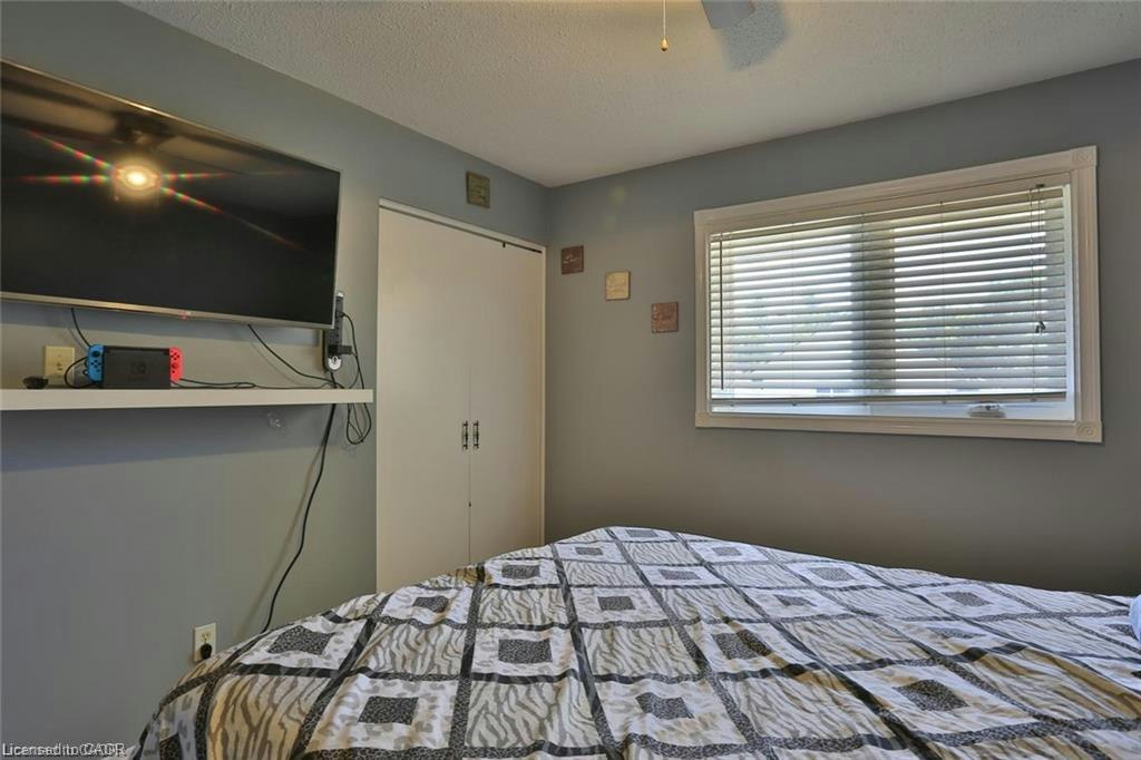 A & B-41 Greenock Drive, Kitchener, ON, N2E 2J9 - 14
