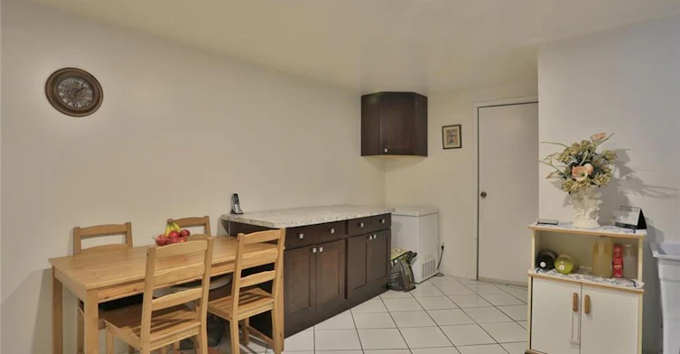 A & B-41 Greenock Drive, Kitchener, ON, N2E 2J9 - 22