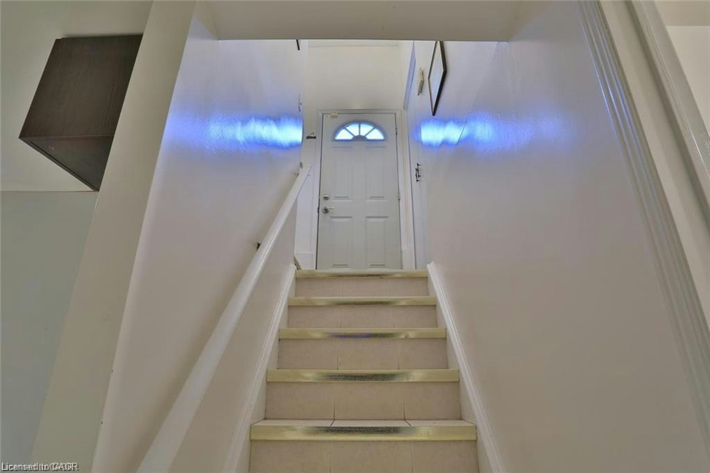 A & B-41 Greenock Drive, Kitchener, ON, N2E 2J9 - 18