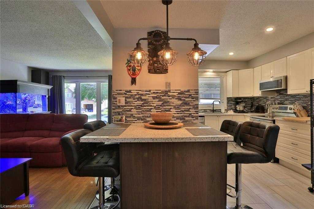 A & B-41 Greenock Drive, Kitchener, ON, N2E 2J9 - 3