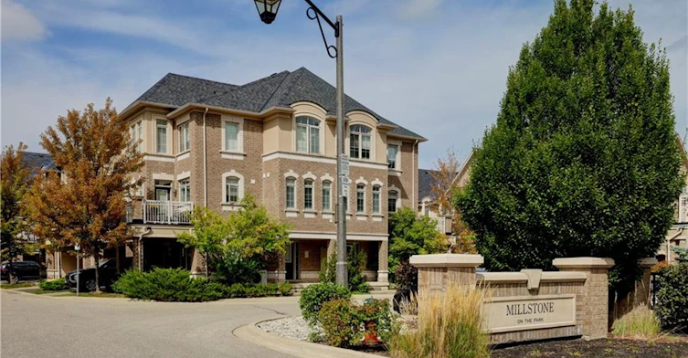 68-2435 Greenwich Drive, Oakville, ON, L6M 0S4 - 2