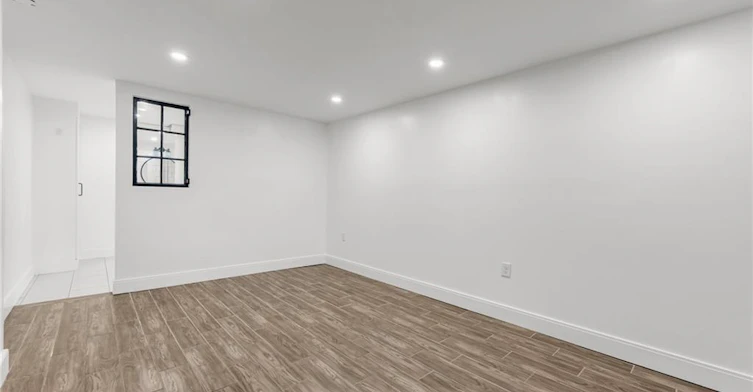LOWER-116 Spadina Avenue, Hamilton, ON, L8M 2X3 - 4