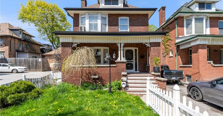 LOWER-116 Spadina Avenue, Hamilton, ON, L8M 2X3