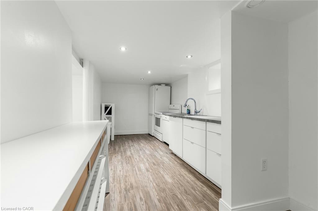 LOWER-116 Spadina Avenue, Hamilton, ON, L8M 2X3 - 7