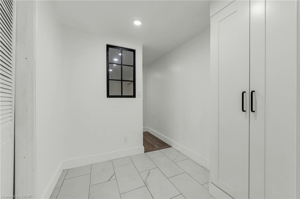 LOWER-116 Spadina Avenue, Hamilton, ON, L8M 2X3 - 11