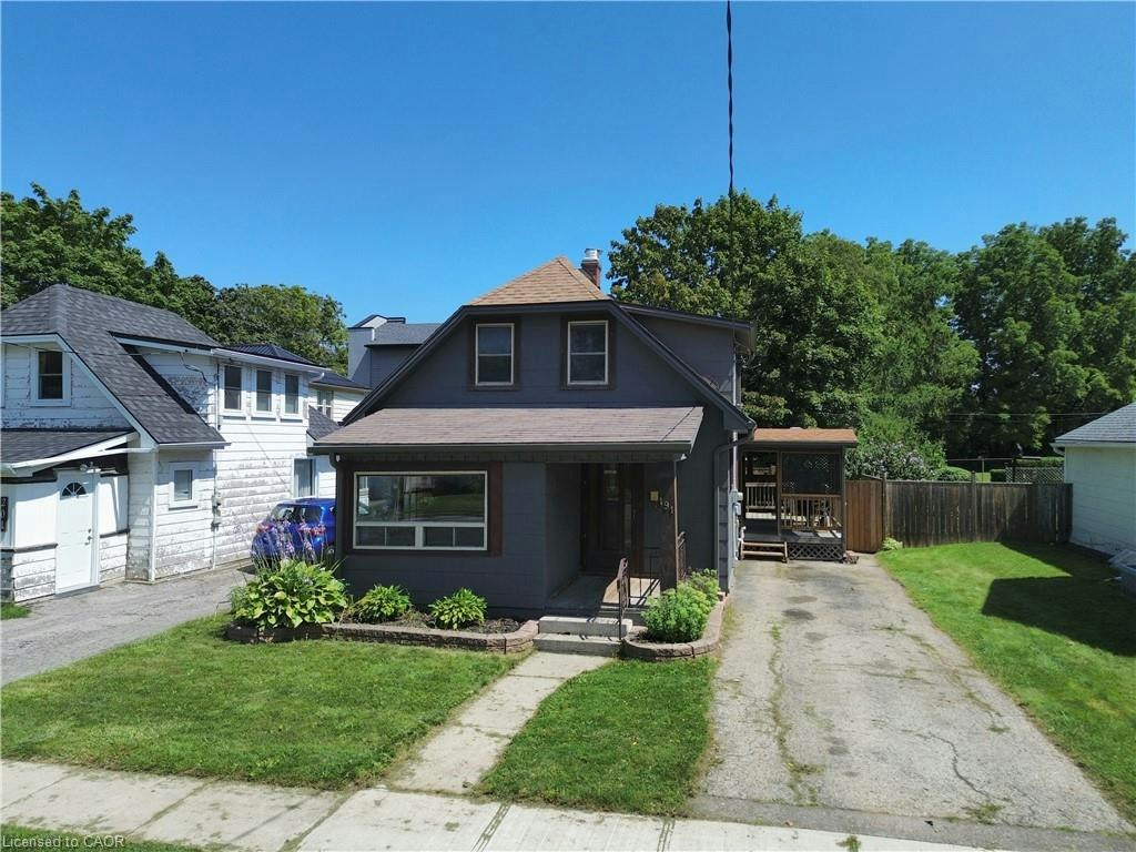 191 Queen Street N, Norfolk County, ON, N3Y 3Y7